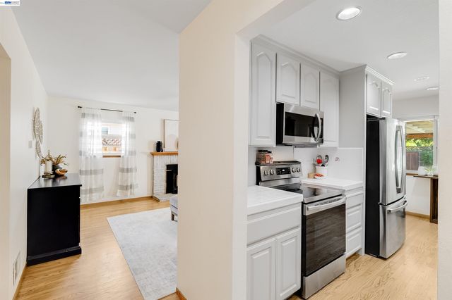 1042 Nielsen Lane, Livermore, CA 94550
