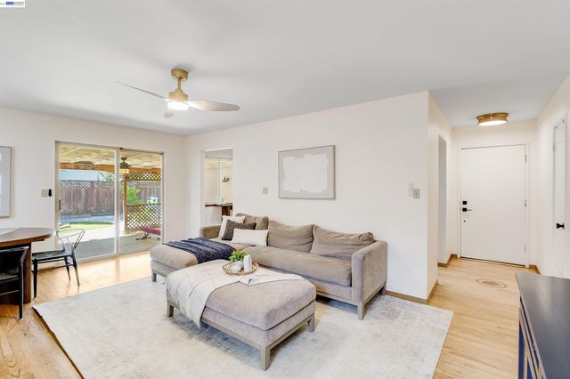 1042 Nielsen Lane, Livermore, CA 94550