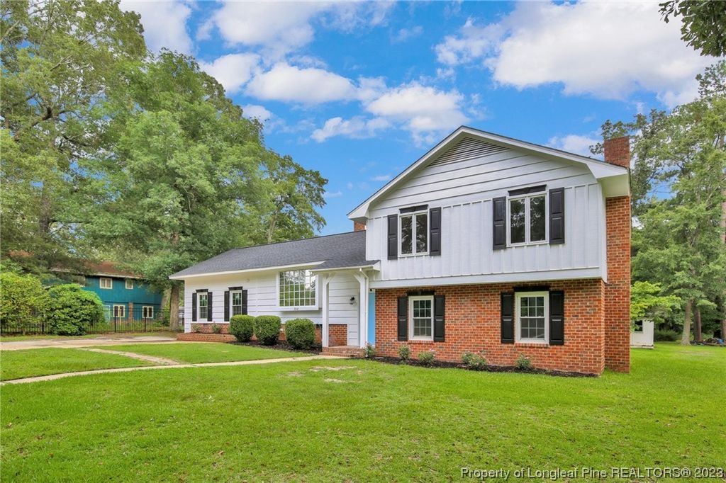 3245 Piccadilly Circle, Lumberton, NC 28360 — photo 2