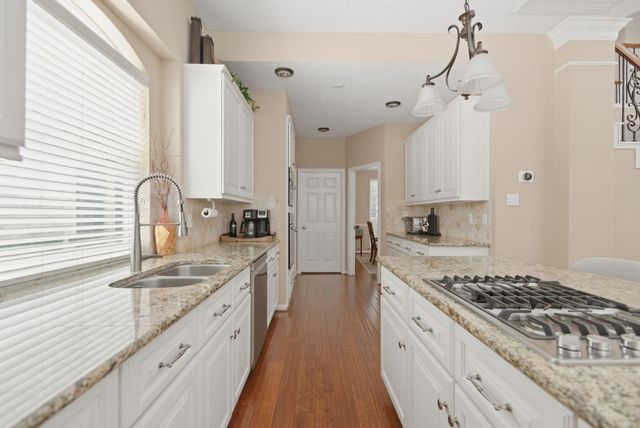 163 Bristol Bend Circle, The Woodlands, TX 77382