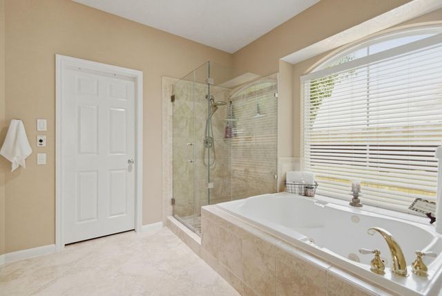 163 Bristol Bend Circle, The Woodlands, TX 77382