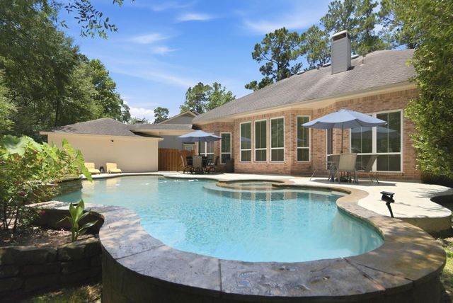 163 Bristol Bend Circle, The Woodlands, TX 77382