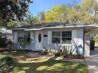 2010 1/2 VINE STREET, Leesburg, FL 34748