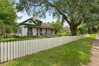 2027 Grand Avenue, Liberty, TX 77575