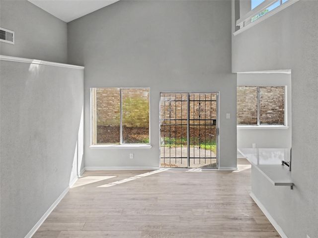 12803 Kitty Brook Lane, Houston, TX 77071