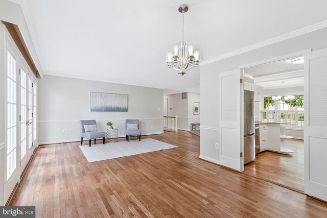 8322 BRIAR CREEK DR, Annandale, VA 22003
