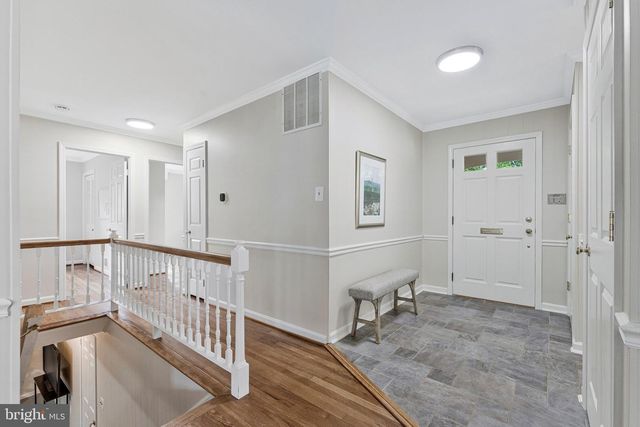 8322 BRIAR CREEK DR, Annandale, VA 22003