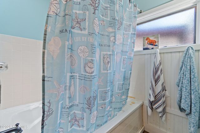 209 W St George Street, Southport, NC 28461