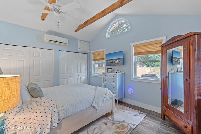 209 W St George Street, Southport, NC 28461