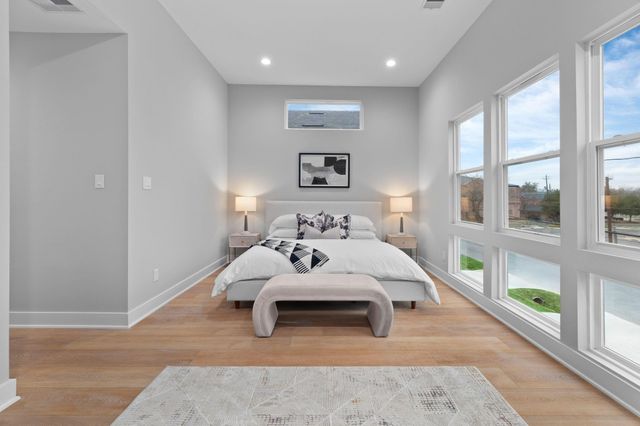 4210 Mckinley Street, Houston, TX 77051