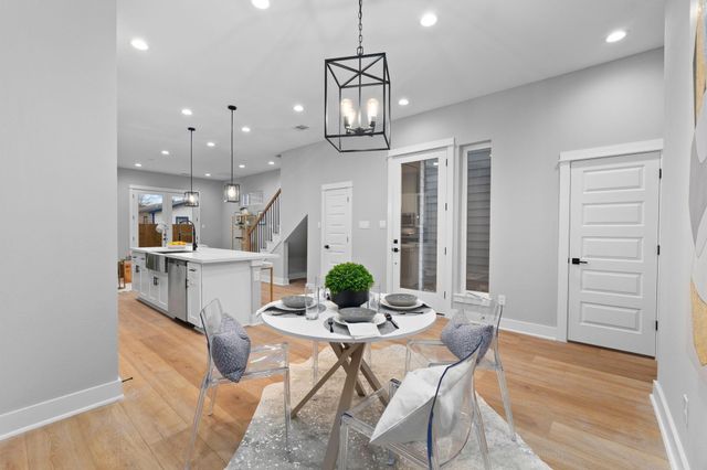 4210 Mckinley Street, Houston, TX 77051