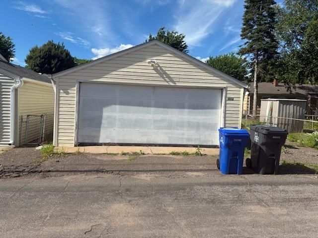1552 Idaho Avenue E, Saint Paul, MN 55106