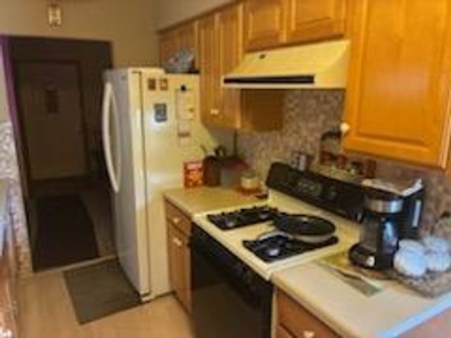 1552 Idaho Avenue E, Saint Paul, MN 55106