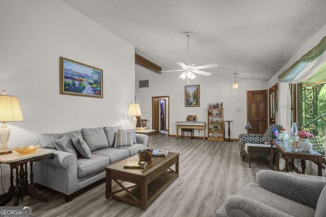 260 Lamar Smith Drive, Newnan, GA 30263