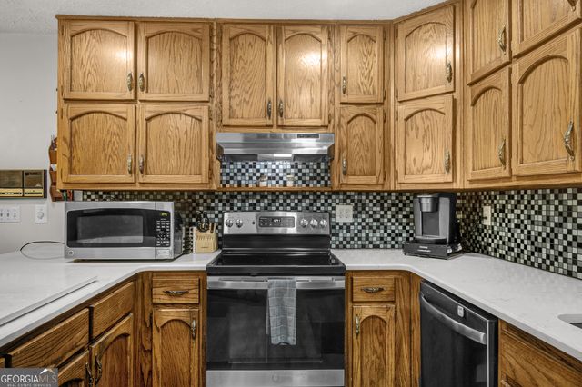 260 Lamar Smith Drive, Newnan, GA 30263