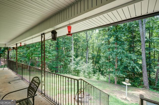 260 Lamar Smith Drive, Newnan, GA 30263