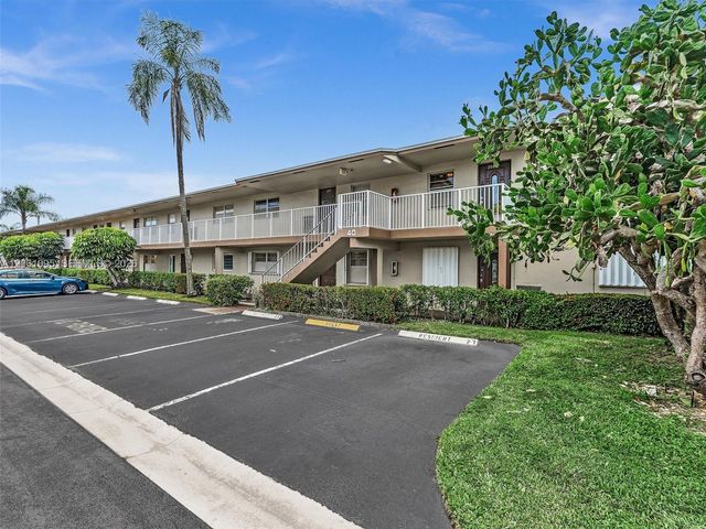 551 NW 76th Ter 208, Margate, FL 33063