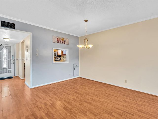 551 NW 76th Ter 208, Margate, FL 33063