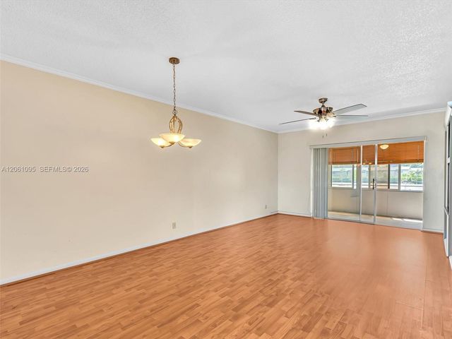 551 NW 76th Ter 208, Margate, FL 33063