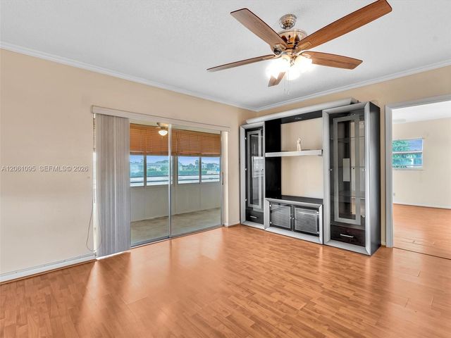 551 NW 76th Ter 208, Margate, FL 33063