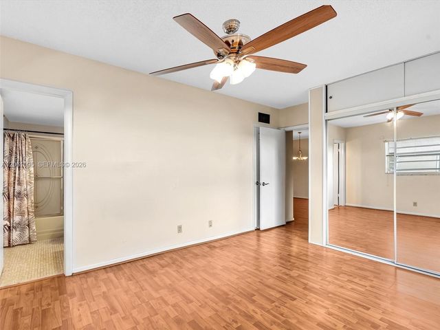 551 NW 76th Ter 208, Margate, FL 33063