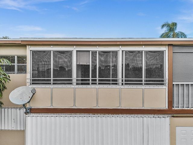 551 NW 76th Ter 208, Margate, FL 33063