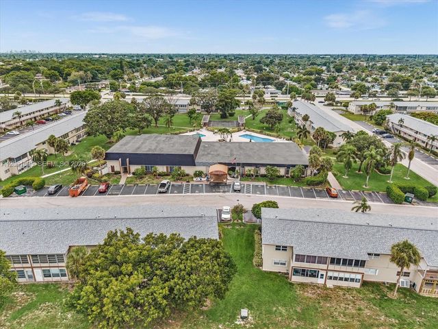 551 NW 76th Ter 208, Margate, FL 33063