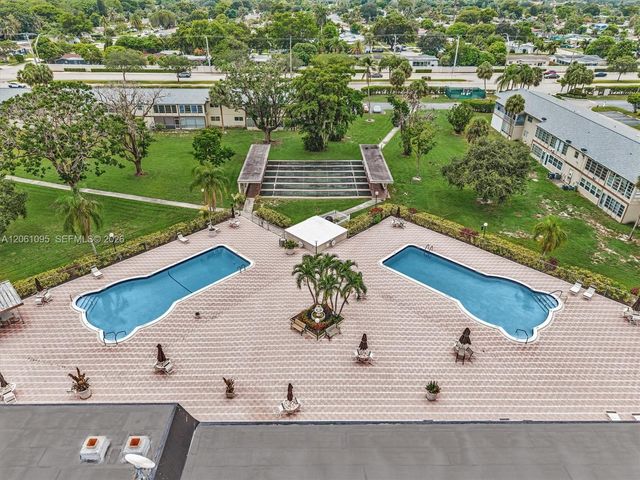 551 NW 76th Ter 208, Margate, FL 33063