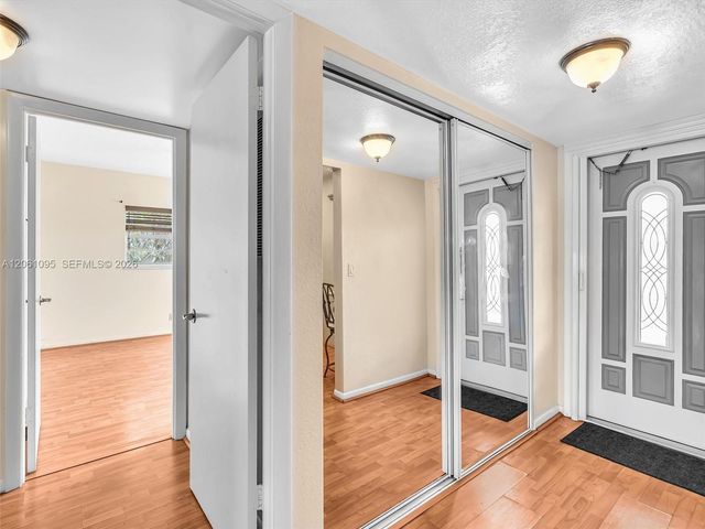 551 NW 76th Ter 208, Margate, FL 33063
