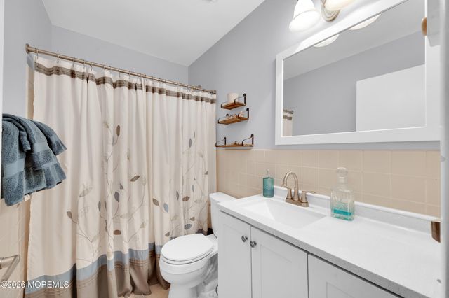 69 Milford Avenue 54A, Whiting, NJ 08759