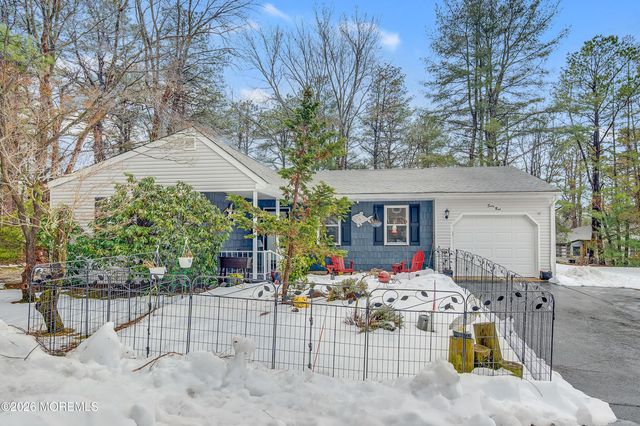 69 Milford Avenue 54A, Whiting, NJ 08759