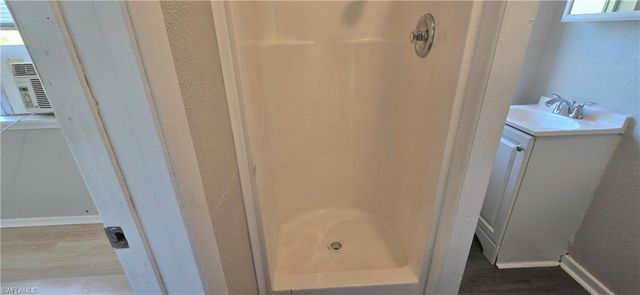 1915 Hill AVE, Fort Myers, FL 33901