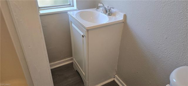 1915 Hill AVE, Fort Myers, FL 33901