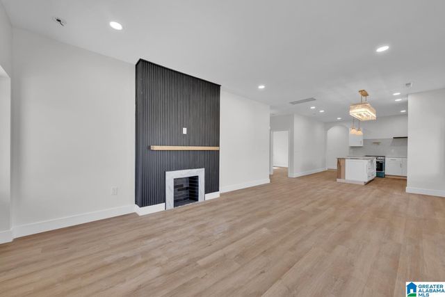 1720 34TH PLACE N, Birmingham, AL 35204