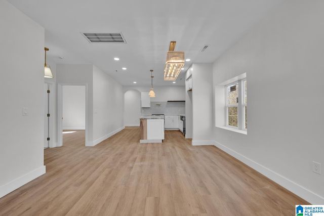 1720 34TH PLACE N, Birmingham, AL 35204