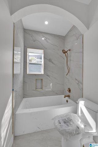 1720 34TH PLACE N, Birmingham, AL 35204