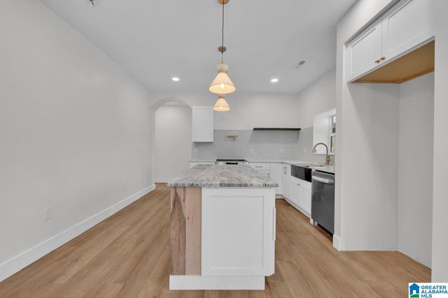 1720 34TH PLACE N, Birmingham, AL 35204