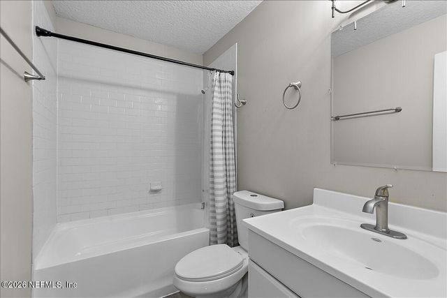 545 ONEIDA Court, Jacksonville, FL 32225