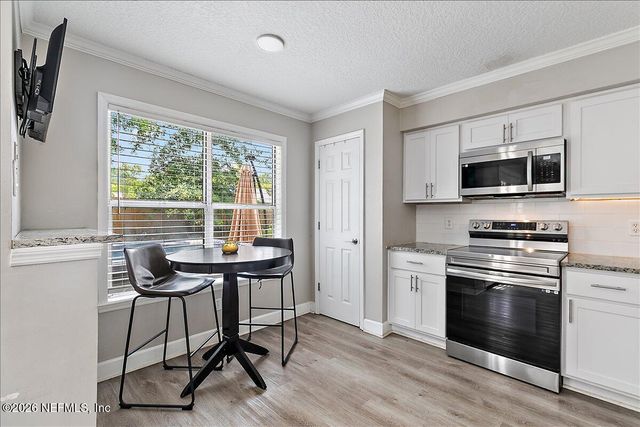 545 ONEIDA Court, Jacksonville, FL 32225
