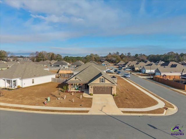 100 Huxley Terrace, Bonaire, GA 31005