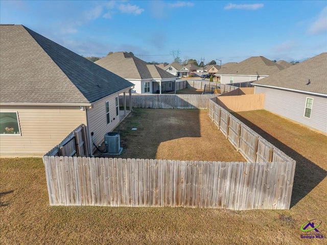 100 Huxley Terrace, Bonaire, GA 31005