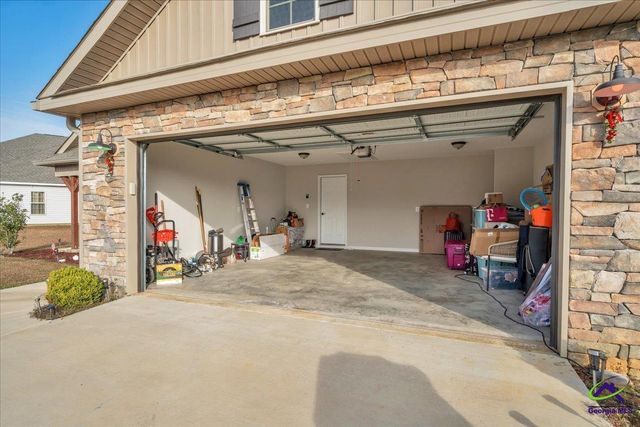 100 Huxley Terrace, Bonaire, GA 31005