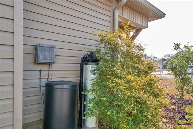 100 Huxley Terrace, Bonaire, GA 31005