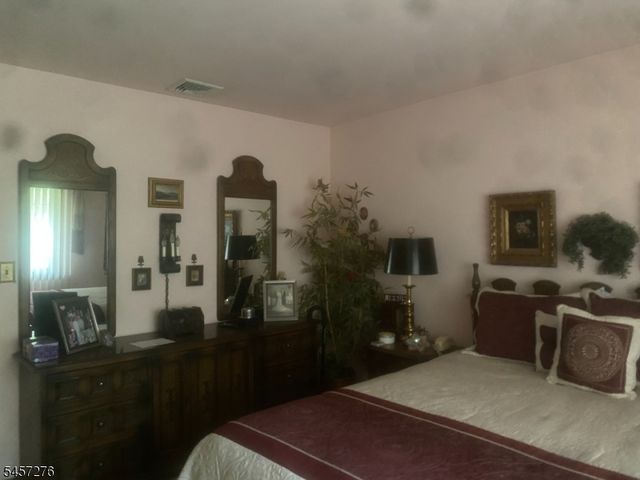 74 Avenue D, Lodi Boro, NJ 07644