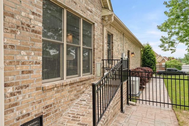 5721 Riviera Drive, Benton, AR 72019