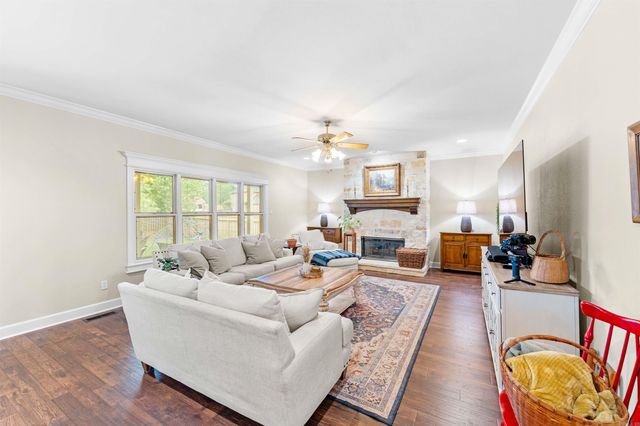 5721 Riviera Drive, Benton, AR 72019