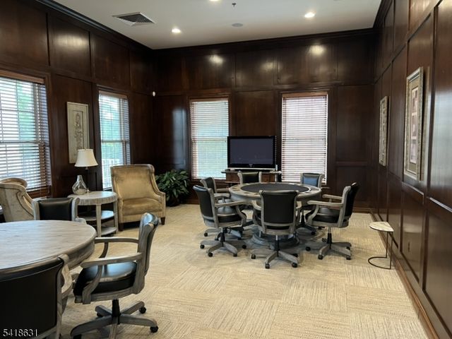 706 Holly Ln 706, Cedar Grove Twp., NJ 07009