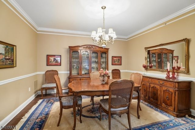 706 Holly Ln 706, Cedar Grove Twp., NJ 07009