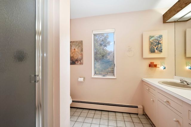 142 Worthen Rd, Lexington, MA 02421