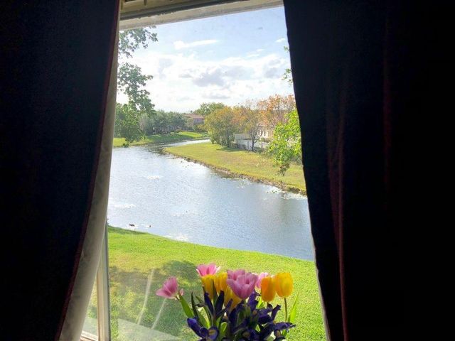 3262 Coral Ridge Dr 3262, Coral Springs, FL 33065